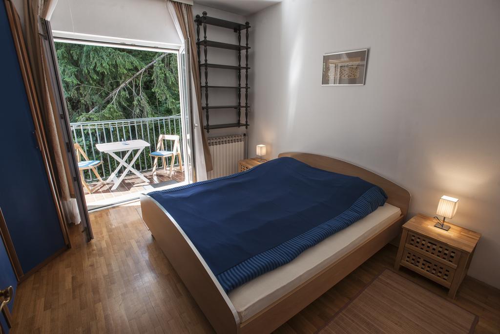 Apartment Fleger Загреб Екстериор снимка