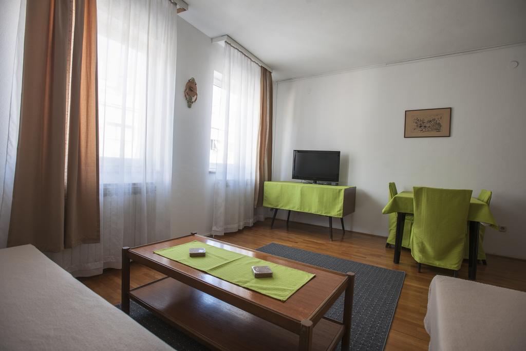 Apartment Fleger Загреб Стая снимка