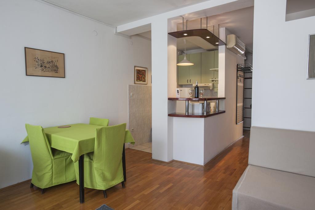 Apartment Fleger Загреб Стая снимка